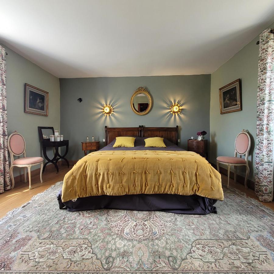 Gîte de charme au Manoir du Plessis-Quinquis Sainte-Seve Extérieur photo